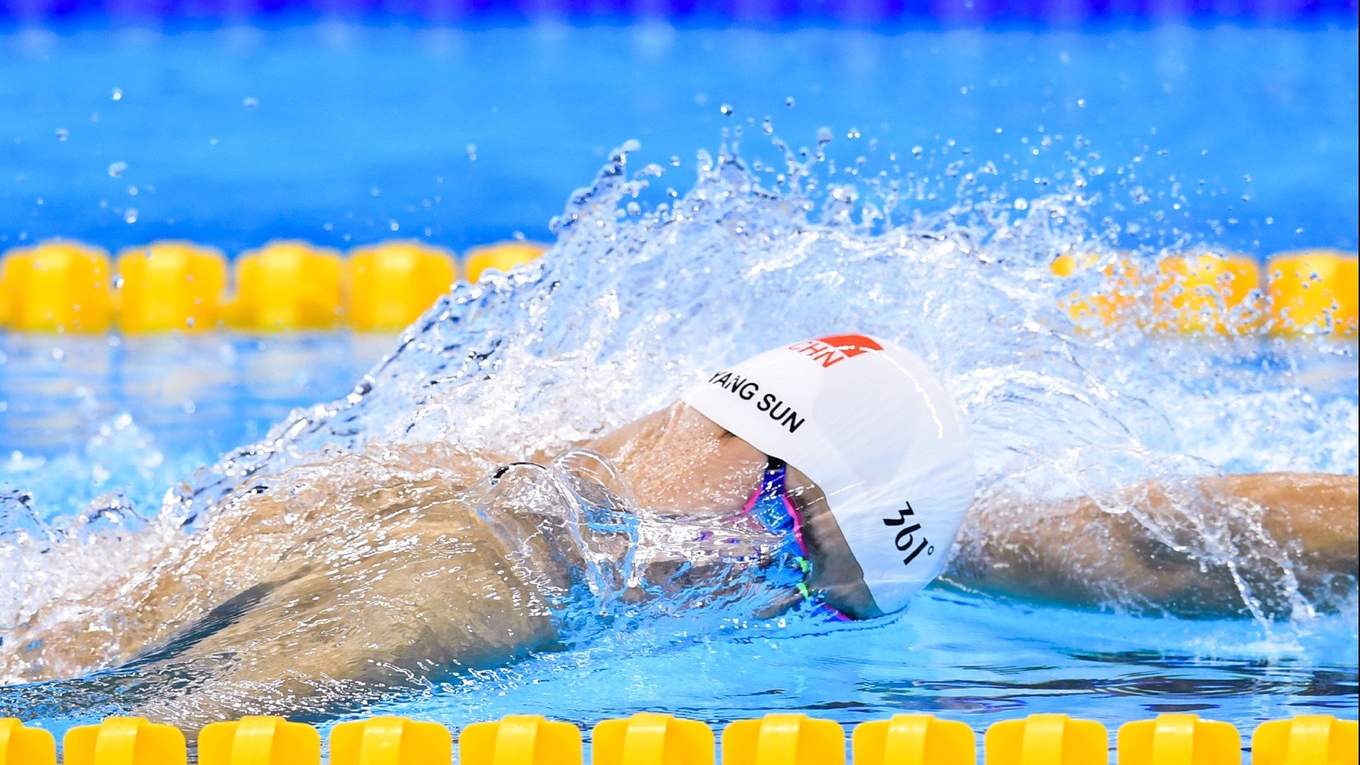 《英雄联盟》全世界预选，激烈角逐第一名！——开启属于你的电竞传奇